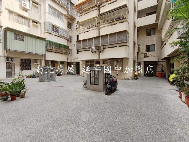 台南東區公寓-12