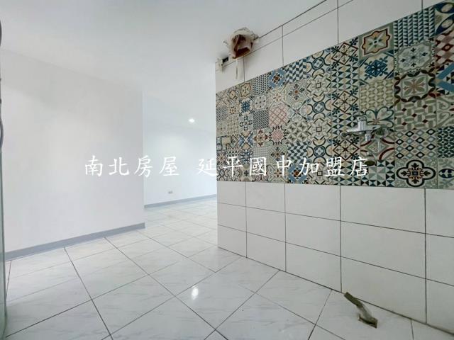 台南華廈-3