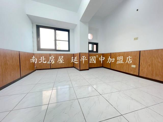 台南華廈-4